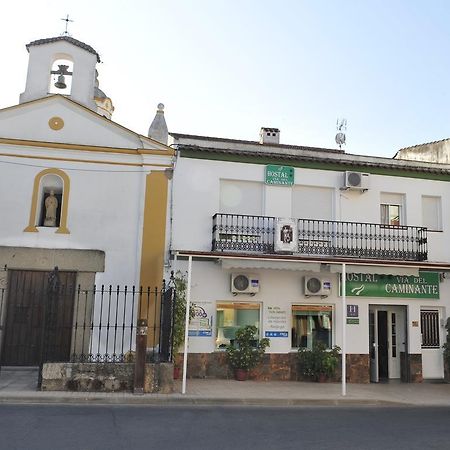 Hostal Via Del Caminante Madrigalejo Exteriér fotografie