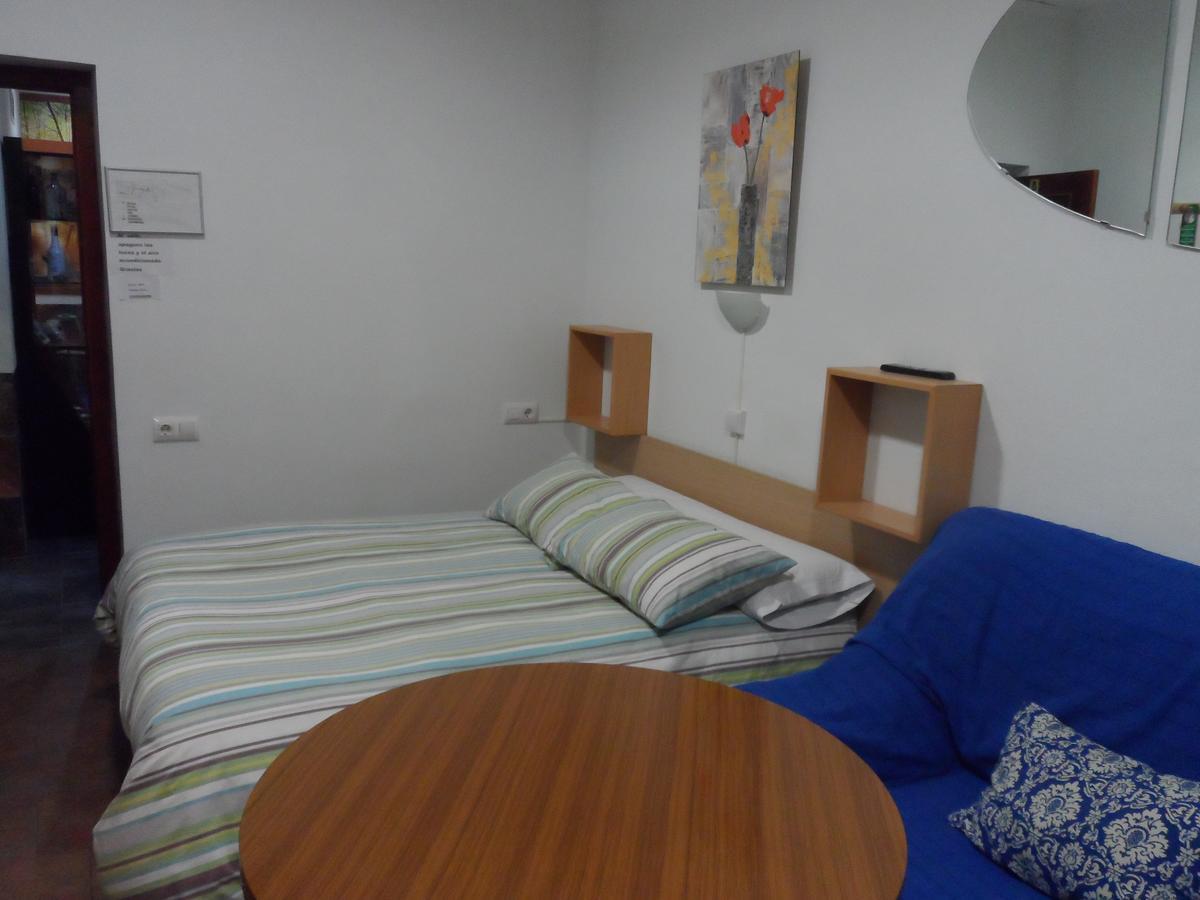 Hostal Via Del Caminante Madrigalejo Exteriér fotografie